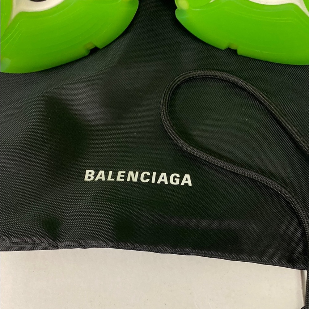 Balenciaga Black and white fluorescent Green Sandals woman’s size 9 - Picture 8 of 14